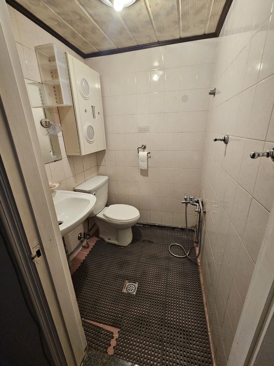 /user/b/borntileandbath/editor/2404/49118504a5a1dae53334f471f9e8f99a_1712505810_8182.jpg 이미지크게보기