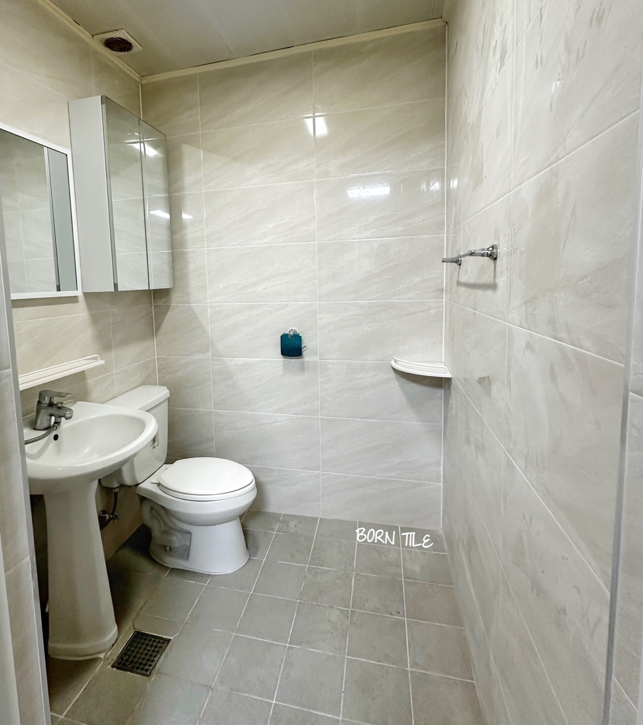 /user/b/borntileandbath/editor/2404/49118504a5a1dae53334f471f9e8f99a_1712506031_3393.jpg 이미지크게보기