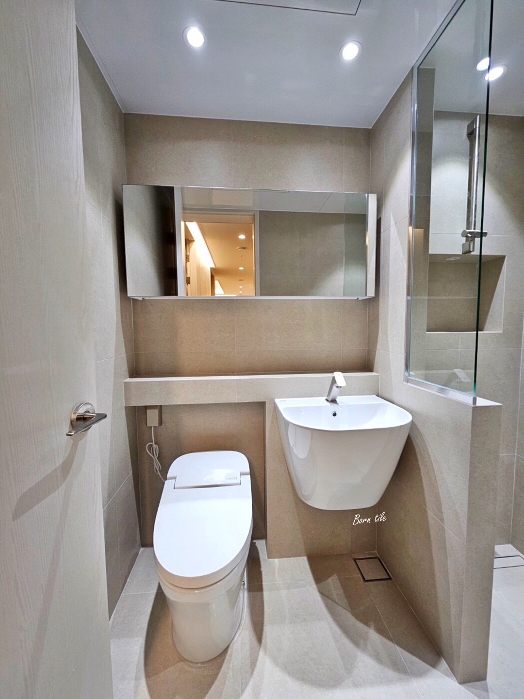 /user/b/borntileandbath/editor/2404/49118504a5a1dae53334f471f9e8f99a_1712506381_2415.jpg 이미지크게보기